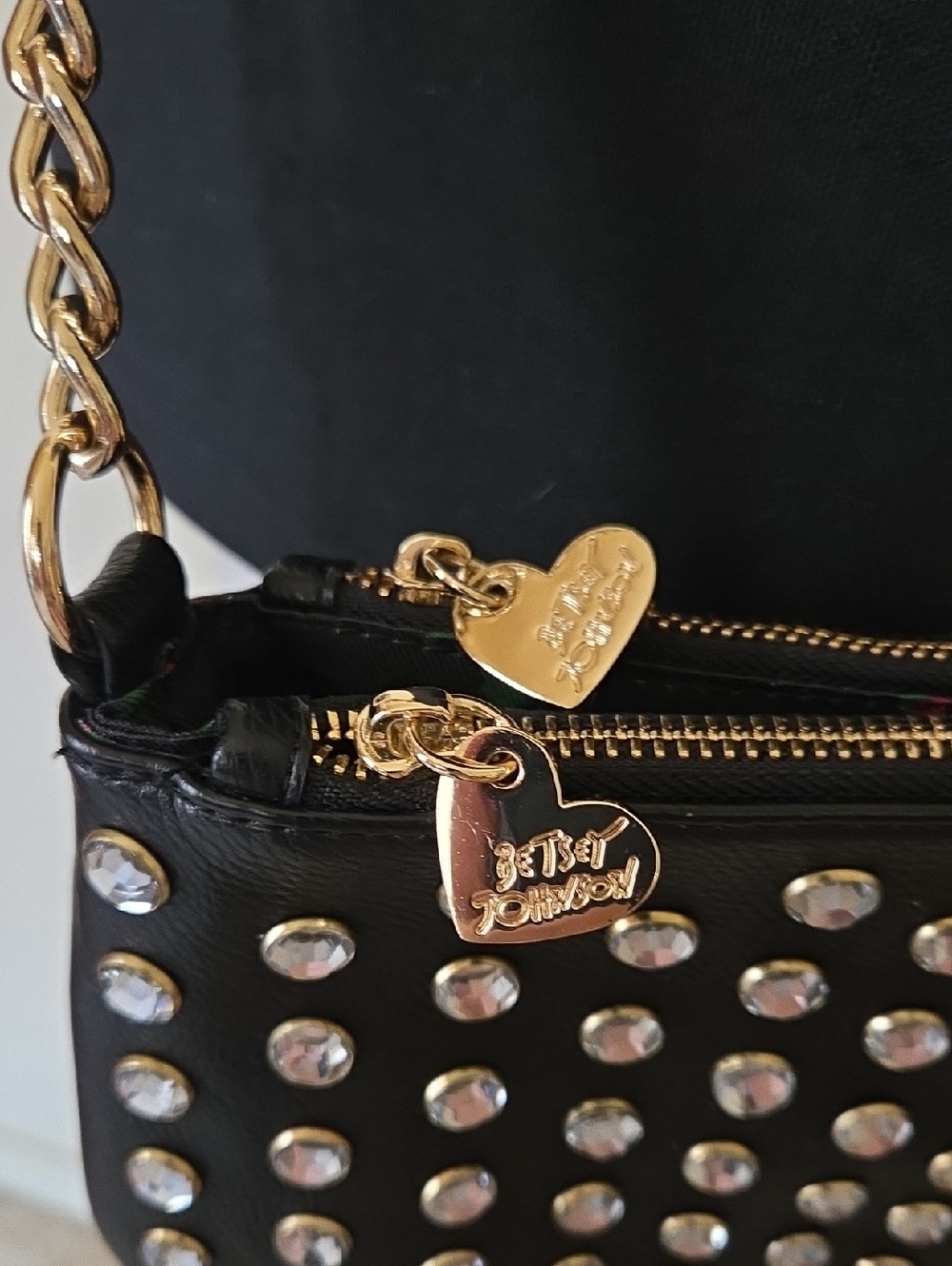 Betsey Johnson Black Vegan Leather Rhinestone Bling Crossbody Shoulder Bag, NWOT - Picture 3 of 7
